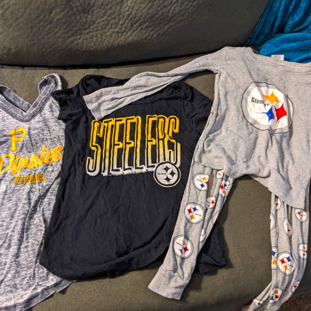 Size 5/6 and 6 girls Pittsburgh clothes